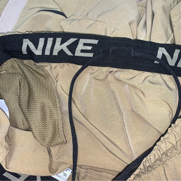 Nike Vintage Athletic Shorts Tan Beige Black Swoosh  Logo Men’s Size 2XL/XXL‎ - Picture 6 of 8